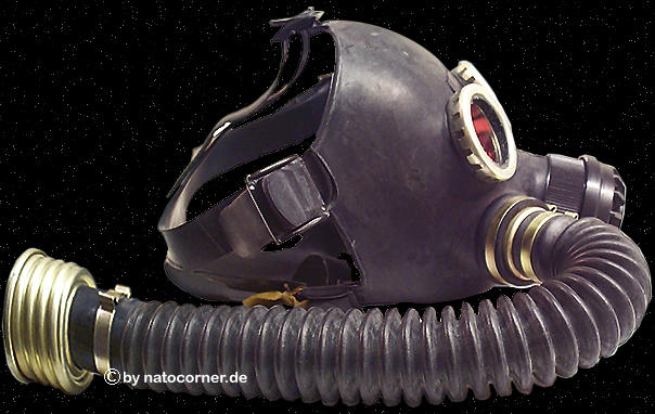 Kinderatermschutzmasken aus militärischen Beständen