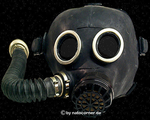 Atemschutzmasken für Sammler und als Deko.